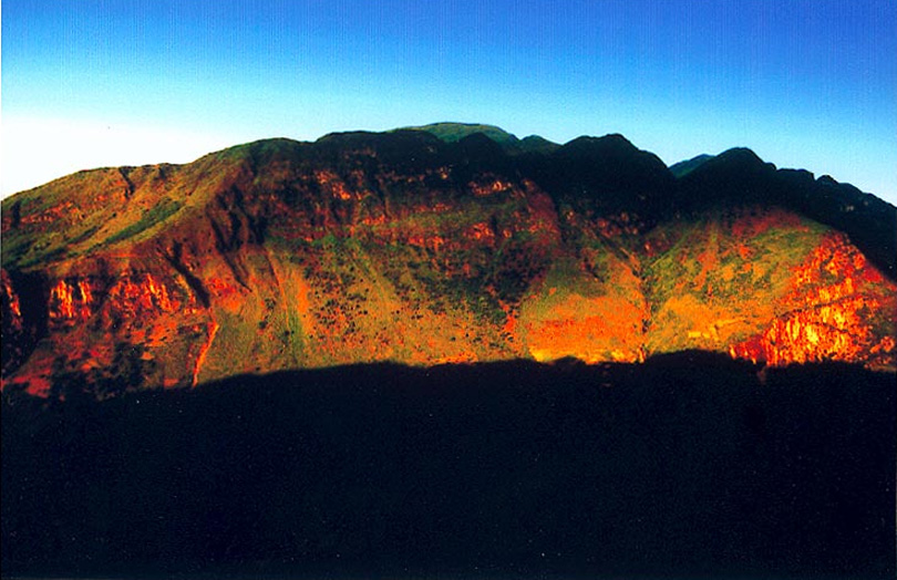 红山 红山