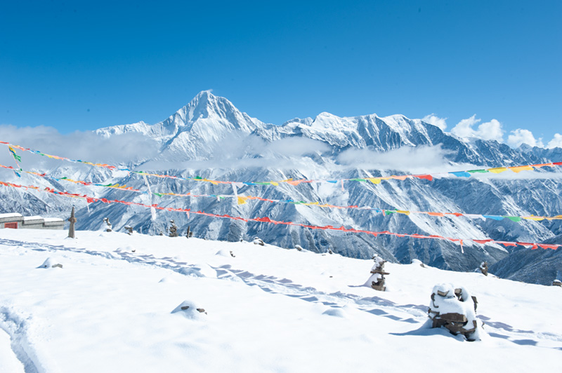 贡嘎山 贡嘎山