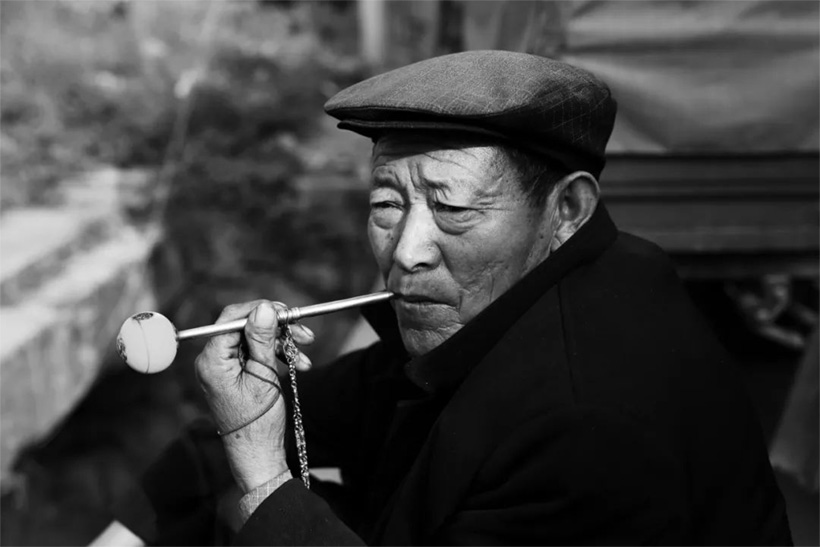 思 思